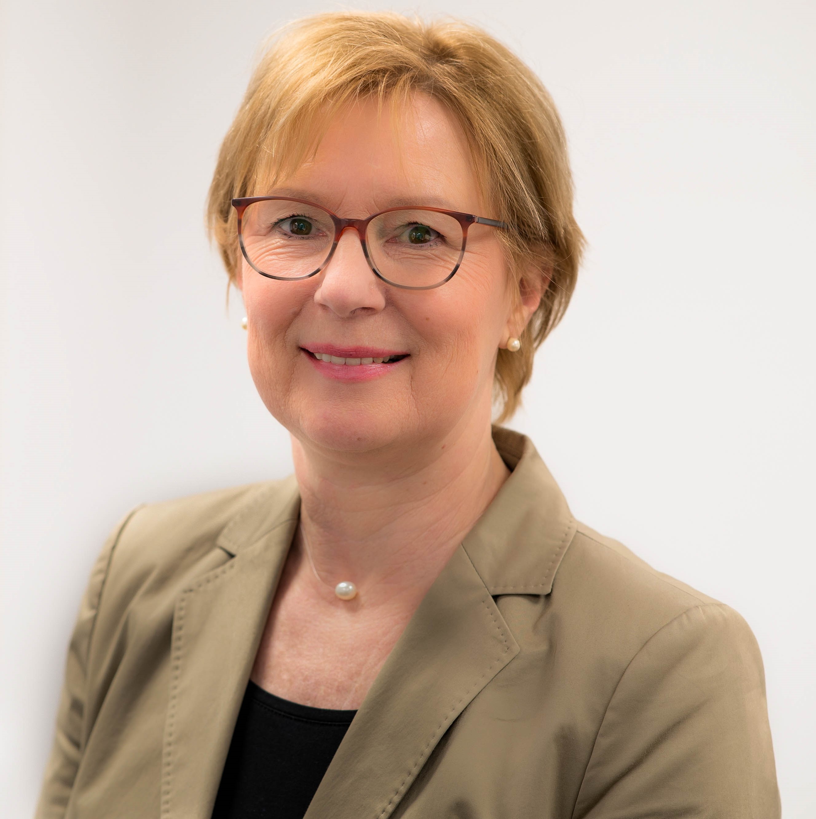 Portraitfoto von Sabine Wißmann